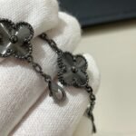 [Eternal Jewelry]CLOVER 5 MOTIF BLACK BRACELET - Image 6