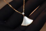 [Eternal Jewelry]DREAM NECKLACE WHITE MOP PINK GOLD 1 DIAMOND - Image 10