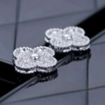 [Eternal Jewelry]CLOVER 1 MOTIFS DIAMOND STUD EARRINGS SILVER - Image 6