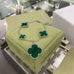 [Eternal Jewelry]CLOVER 5 MOTIFS SIVLER MALACHITE BRACELET - Image 4
