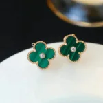 [Eternal Jewelry]CLOVER MEDIUM 1 MOTIFS MALACHITE DIAMOND EARRINGS - Image 3