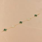[Eternal Jewelry]CLOVER  5 MOTIF MALACHITE DIAMOND BRACELET - Image 3