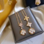 [Eternal Jewelry]COLOR BLOSSOM LARIAT NECKLACE PINK GOLD WHITE MOTHER PEARL AND DIAMOND - Image 5