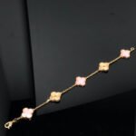 [Eternal Jewelry]CLOVER BRACELET 5 MOTIF PINK AND PINK GOLD - Image 3