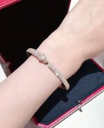 [Eternal Jewelry]PANTHERE FULL DIAMOND OPEN BRACELET - Image 9