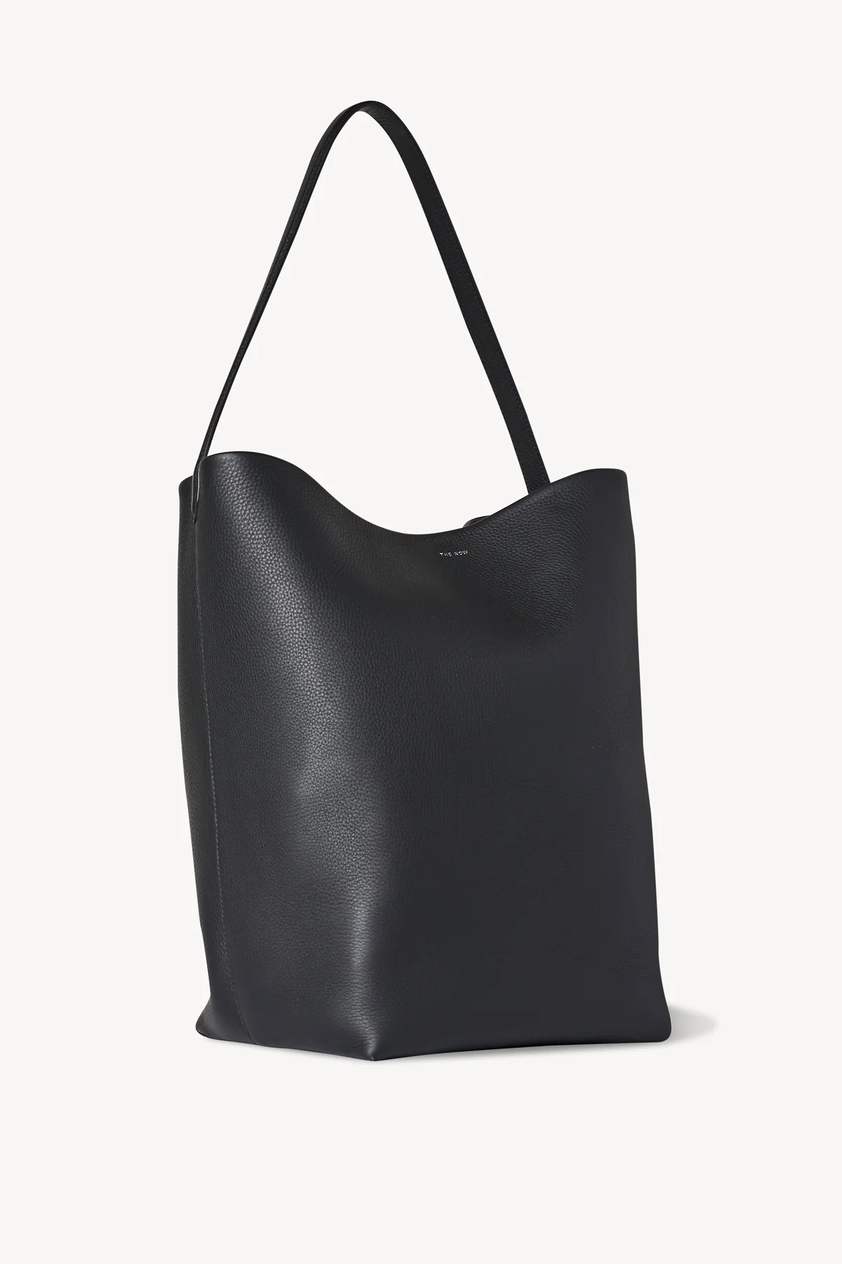 68aa81268a735a5d8e5788fa50f59469.webp Large N/S Park Tote Bag in Leather - Image 1
