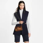 Dauphine Chain Wallet - Image 5