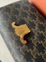 CELINE - Image 8