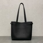 CELINE - Image 4