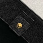 CELINE - Image 10