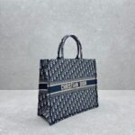DIOR - Image 3