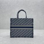 DIOR - Image 4