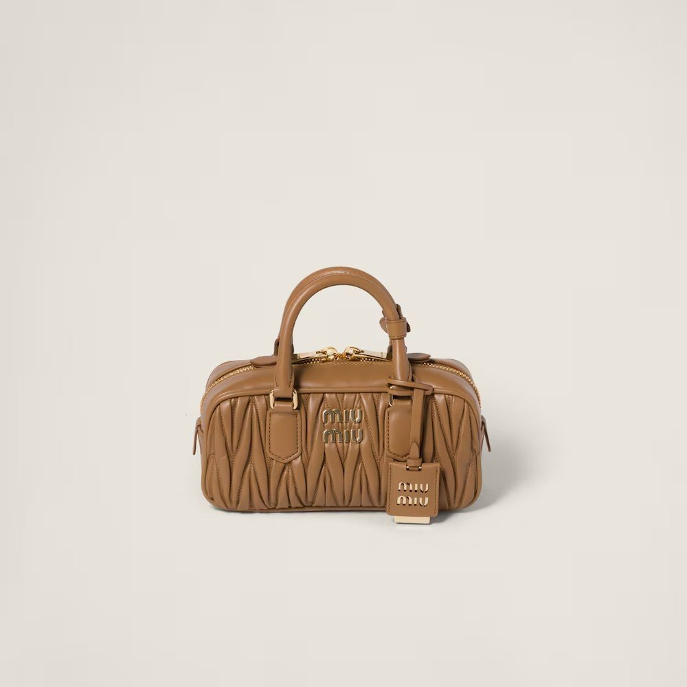c0a0d6298a49c50d944334152aafcb87.jpg Arcadie Matelassé Small Soft Lamb Leather Handbag - Image 1