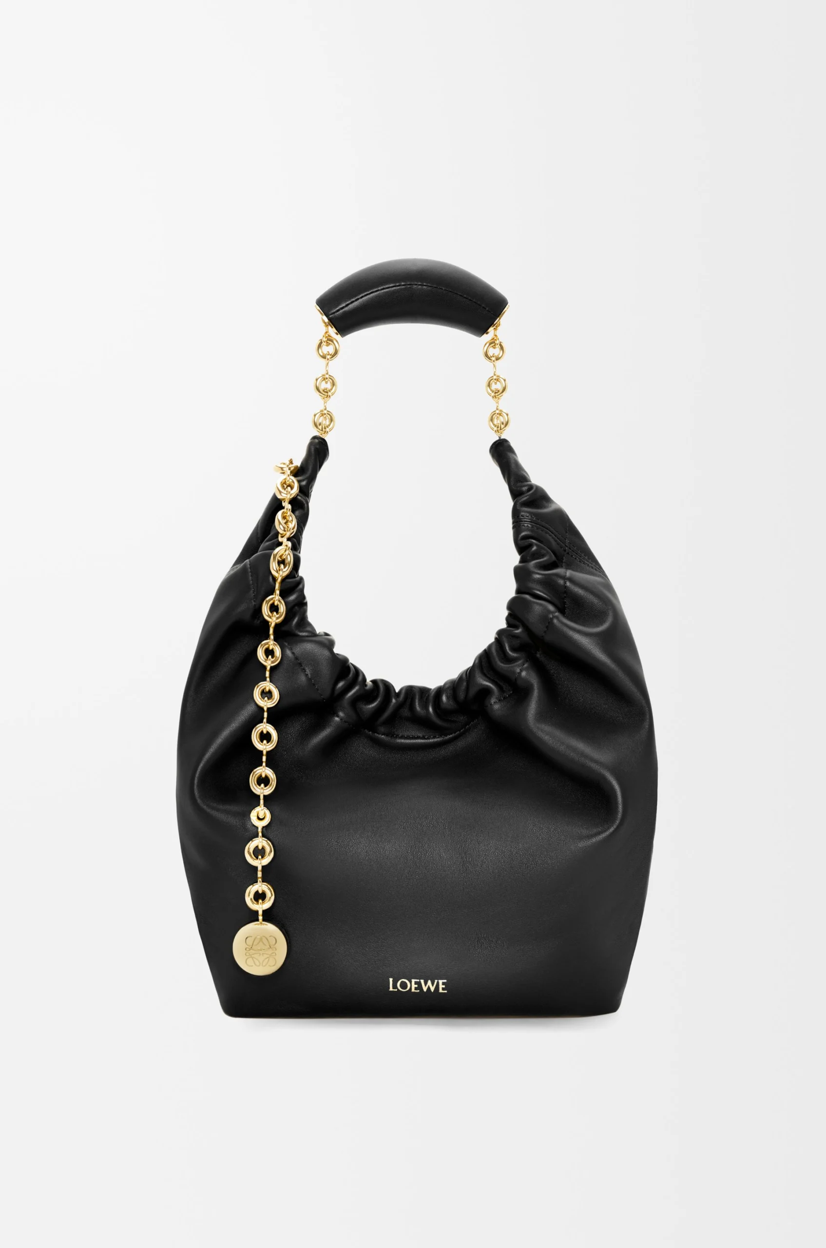 c682f3bb1df6bf625cf2327dd7cb90aa-scaled-1.webp Small Squeeze bag in mellow nappa lambskin - Image 1